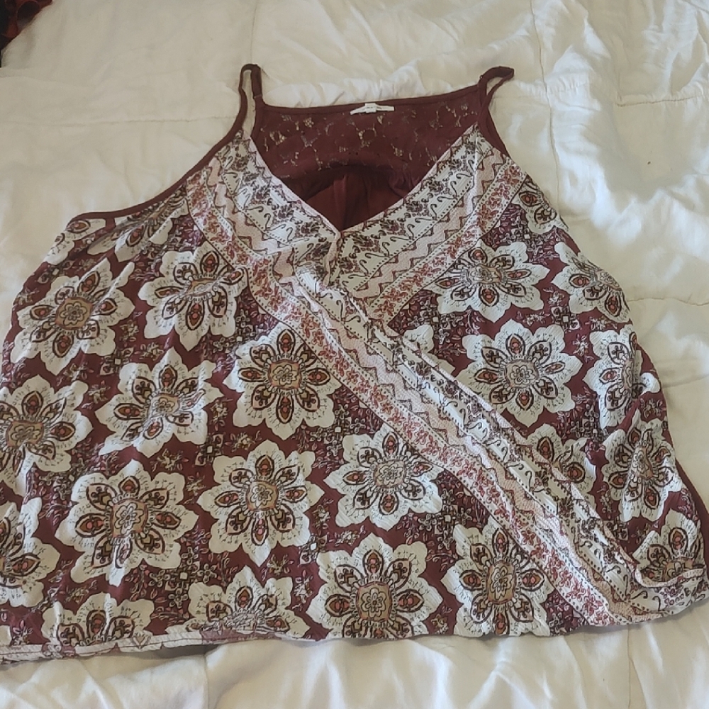 Maurices Burgundy and White Floral Tank Top